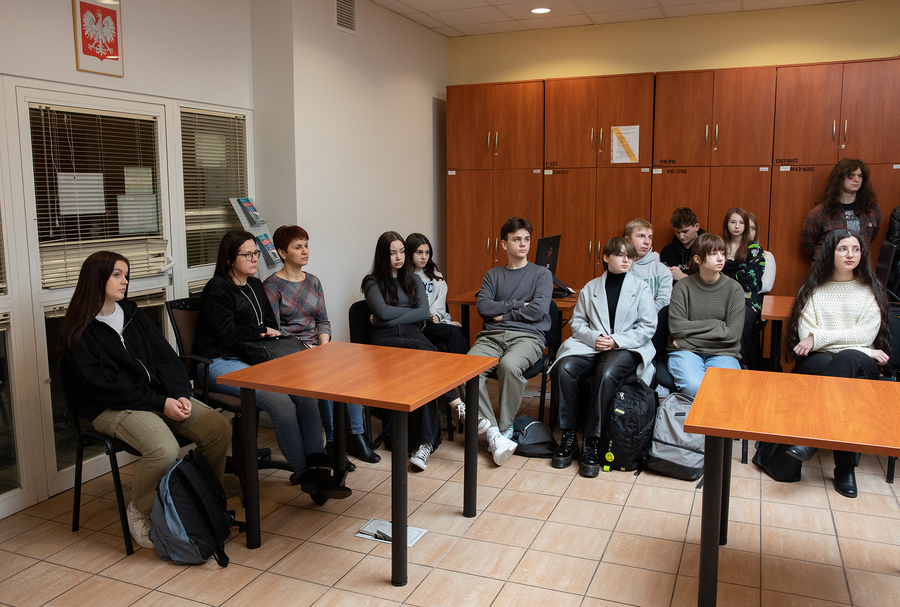 Lekcja archiwalna z udziałem uczniów Liceum Ogólnokształcącego im. Stefana Czarnieckiego w Nisku – Rzeszów, 17 lutego 2023. Fot. Igor Witowicz (IPN)