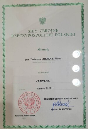 Uroczysty akt mianowania por. Tadeusza Władysława Lutaka na stopień kapitana – Strzyżów, 3 marca 2023. Fot. Piotr Szopa (IPN)