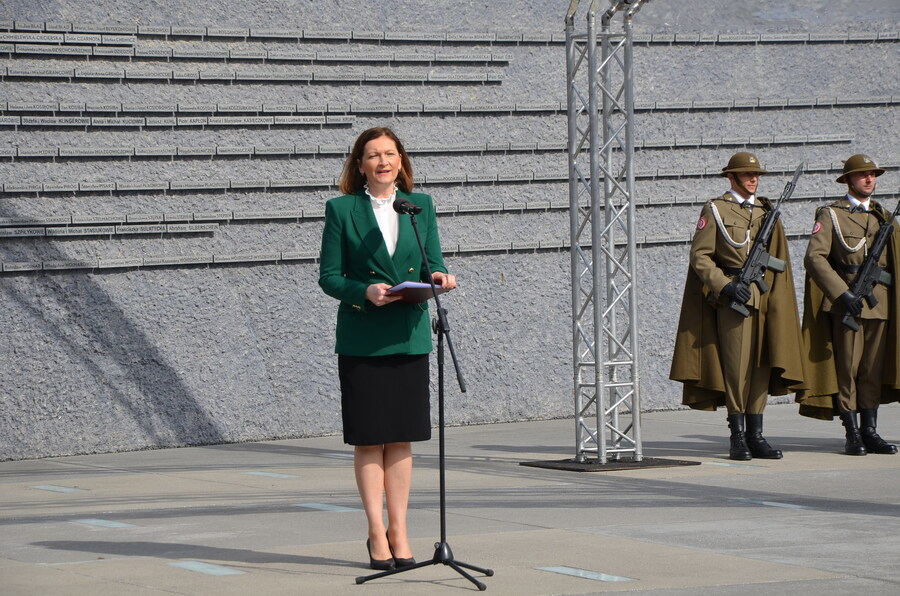 Narodowy Dzień Pamięci Polaków ratujących Żydów pod okupacją niemiecką z udziałem Ewy Leniart wojewody podkarpackiego – Markowa, 24 marca 2023. Fot. Katarzyna Gajda-Bator (IPN)