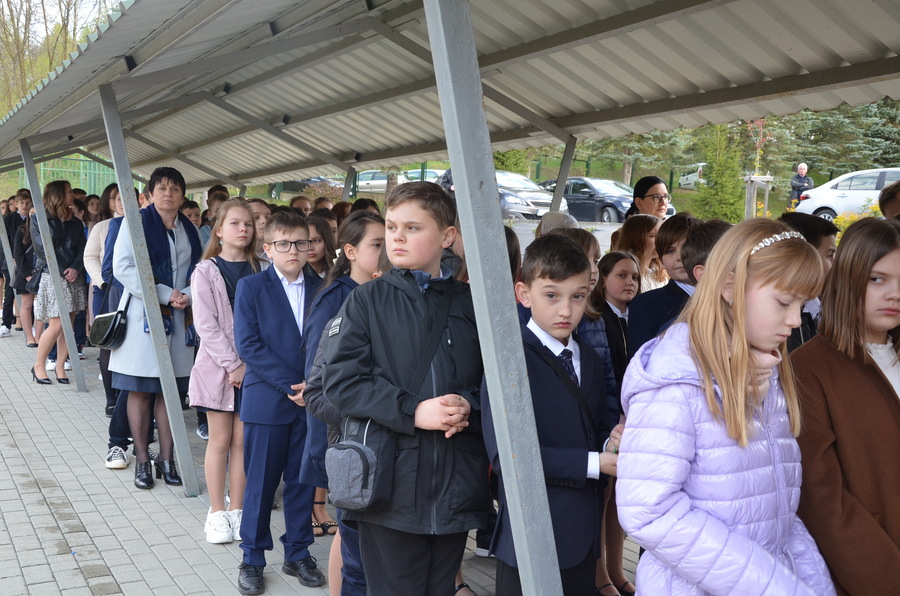 Uroczyste odsłonięcie tablicy poświęconej pamięci kpt. dypl. art. Henryka Wilka – Lubenia, 28 kwietnia 2023. Fot. Katarzyna Gajda-Bator (IPN)