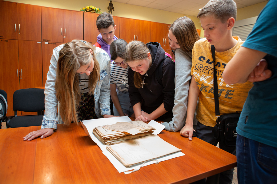 Lekcja archiwalna dla uczniów Szkoły Podstawowej w Białce – Rzeszów, 29 maja 2023 r. Fot. Igor Witowicz (IPN)