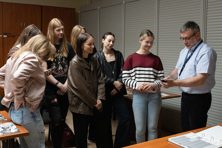 Lekcja archiwalna dla studentów I roku Kultoroznawstwa Uniwersytetu Rzeszowskiego – Rzeszów, 15 czerwca 2023. Fot. Marcin Zarębski (IPN)