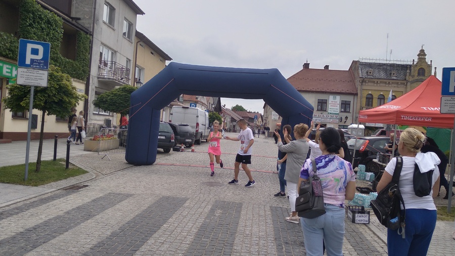 Pobiegli „Ku wolności” – Pilzno, 17 czerwca 2023. Fot. Rzemieślnicza Branżowa Szkoła I Stopnia im. bł. Karoliny Kózkówny w Pilźnie