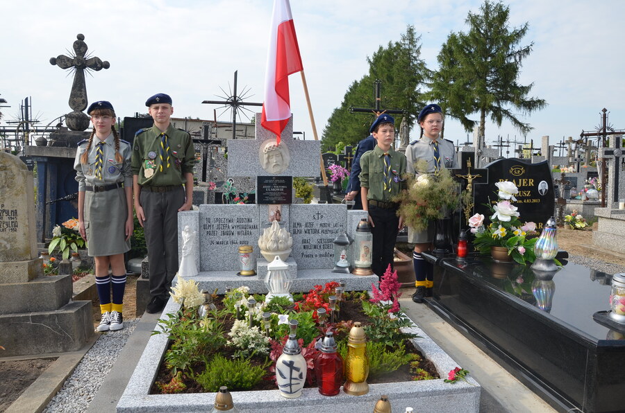 Przekazanie opieki nad byłym grobem wojennym Rodziny Ulmów – Markowa, 1 lipca 2023. Fot. Katarzyna Gajda-Bator (IPN)