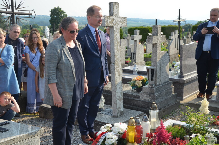 Przekazanie opieki nad byłym grobem wojennym Rodziny Ulmów – Markowa, 1 lipca 2023. Fot. Katarzyna Gajda-Bator (IPN)