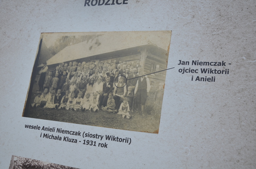 Wystawa poświęcona Rodzinie Ulmów prezentowana w Zagrodzie Muzeum w Markowej. Fot. Katarzyna Gajda-Bator (IPN)