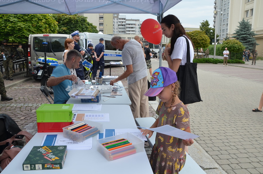 Stoisko edukacyjne IPN podczas obchodów 6. rocznicy powstania Podkarpackiej Brygady Obrony Terytorialnej – Rzeszów, 26 lipca 2023. Fot. Katarzyna Gajda-Bator (IPN)