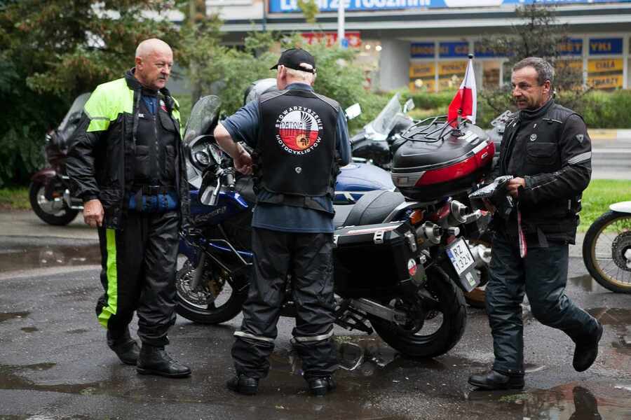 „Edukacyjny Rajd Motocyklowy – odcinek specjalny Katyń 80. rocznica ujawnienia” – Rzeszów,  5 sierpnia 2023. Fot. Barbara Galas
