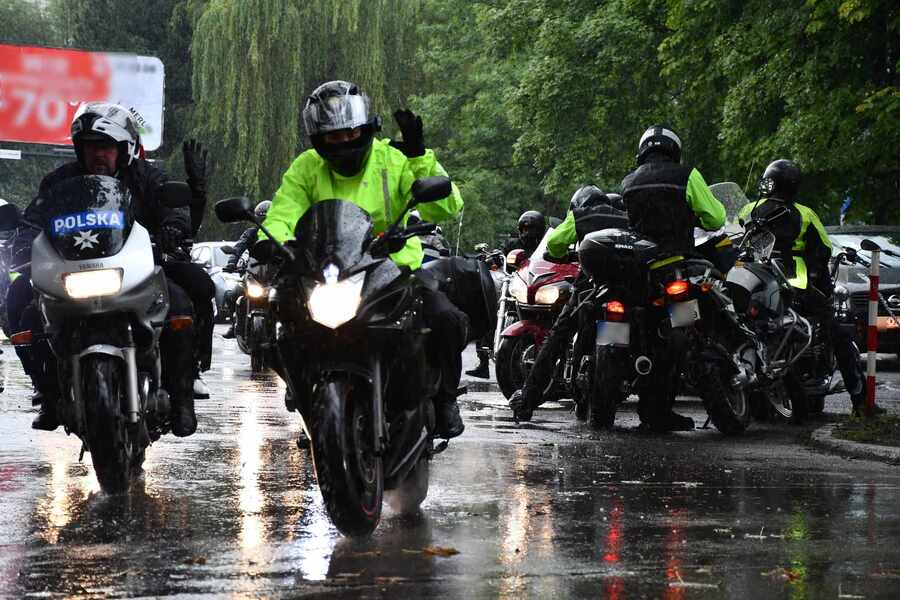 „Edukacyjny Rajd Motocyklowy – odcinek specjalny Katyń 80. rocznica ujawnienia” – Rzeszów,  5 sierpnia 2023. Fot. Barbara Galas