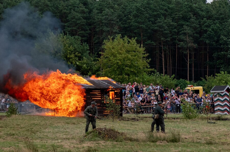 Piknik militarny i wystawa IPN „Polskie Państwo Podziemne na Rzeszowszczyźnie 1939-1944/45” – Blizna, 6 sierpnia 2023. Fot. Mateusz Surman