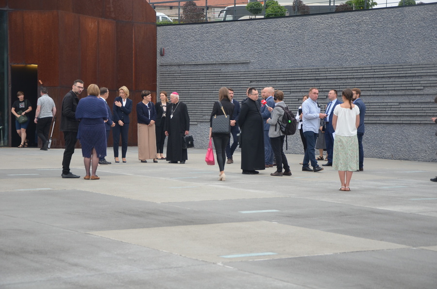 Spotkanie Komitetu ds. Obchodów Towarzyszących Beatyfikacji Rodziny Ulmów z organizatorami uroczystości beatyfikacyjnej oraz dziennikarzami redakcji krajowych – Markowa, 10 sierpnia 2023. Fot. Katarzyna Gajda-Bator (IPN)