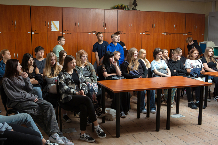Zajęcia archiwalne i edukacyjne uczniów LO w Kołaczycach w IPN – Rzeszów, 22 września 2023. Fot. Igor Witowicz (IPN)