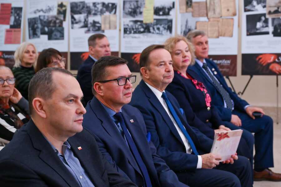 Prezentacja wystawy „Samarytanie z Markowej” w  Rzymie.