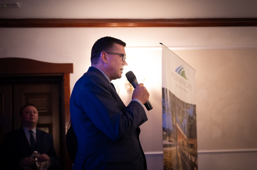 Dr Hab. Dariusz Iwaneczko, dyrektor IPN w Rzeszowie podczas prezentacji filmu „Ulmowie. Błogosławiona Rodzina”. Fot. PUM