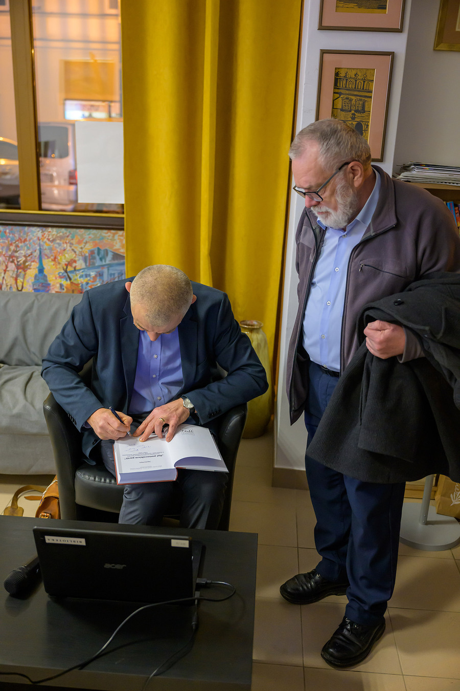 Promocja książki dr Bogusława Wójcika „Być pomocnikiem partii”– Tarnów, 12 grudnia 2023.Fot. Paweł Topolski.