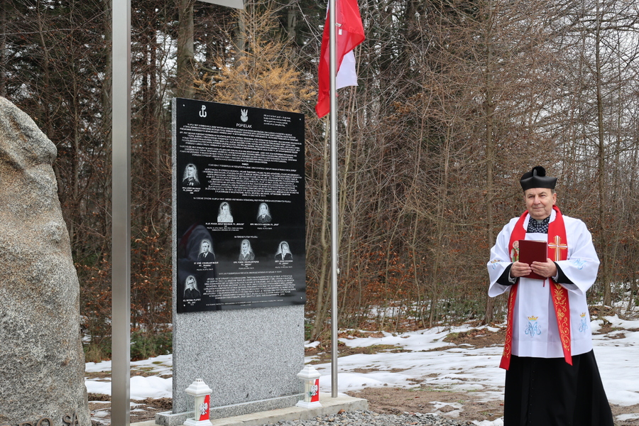 Obchody 50. rocznicy śmierci ppłk. Józefa Maciołka i odsłonięcie pomnika upamiętniającego żołnierzy AK – Futoma, 17 grudnia 2023. Fot. Katarzyna Gada-Bator (IPN)