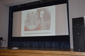 Wykład dr. Jacka Magdonia „Droga Rzeszowszczyzny do Niepodległości”. Fot. K. Gajda-Bator