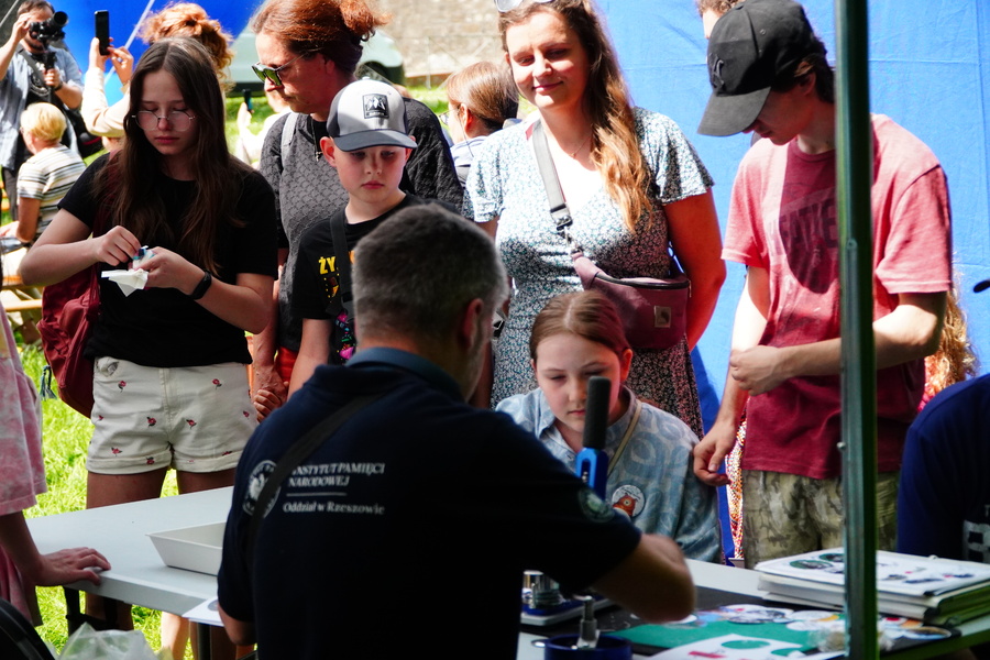 Dzień Flagi Rzeczypospolitej Polskiej i Podkarpacki Festiwal Patriotyczny im. mjr. Adama Kowalskiego – Rzeszów, 2 maja 2024. Fot. Marcin Bukała (IPN)
