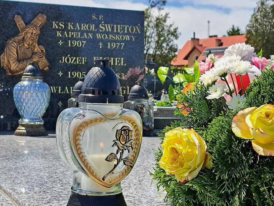 Obchody 80. rocznicy bitwy o Monte Cassino – Wielopole Skrzyńskie, 18 maja 2024. Anna Walczyk, Sylwia Zapał